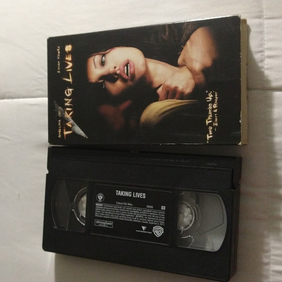6/$15 taking lives Angelina jolie vhr tape movie - Picture 3 of 4